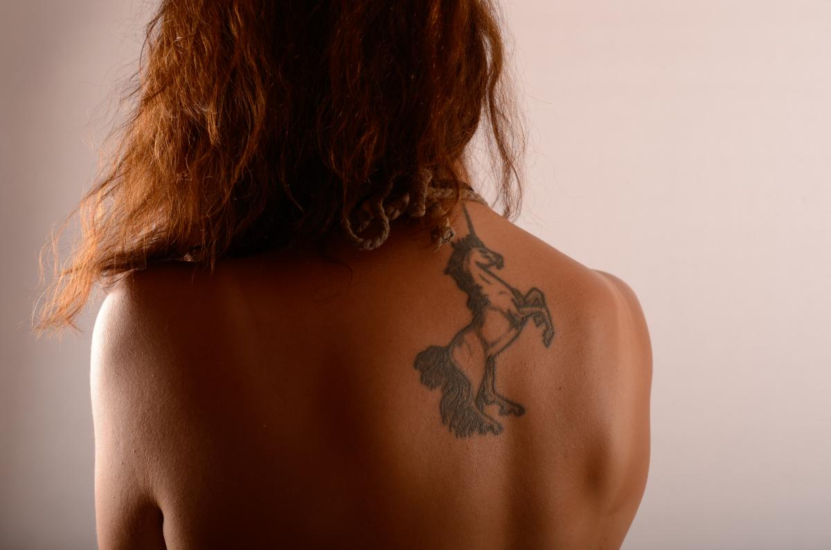 annuaire photographes suisse romande, Shooting tatouage - http://www.photo-vdaa.com - VDAA de Thierrens