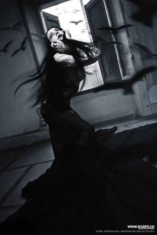 Nemesis : gothique sombre, www.warpo.ch, annuaire photo modele